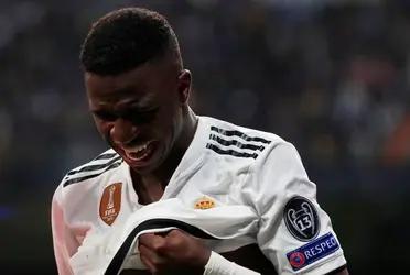 El delantero del equipo Merengue hizo un repaso de su carrera futbolística y revivió su momento más difícil.