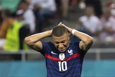 El delantero francés no pasa por un buen momento y sumado a eso, sufrió una noticia que podría complicar su futuro en la Copa del Mundo.
