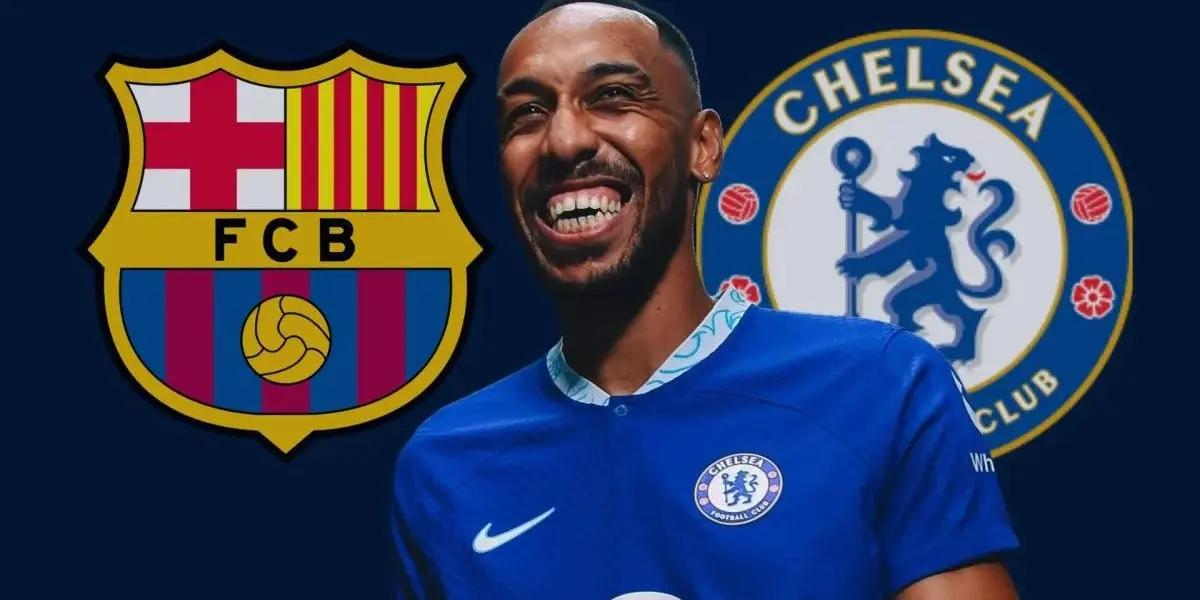 El delantero Gabonés quiere volver al club, Xavi le dará la oportunidad