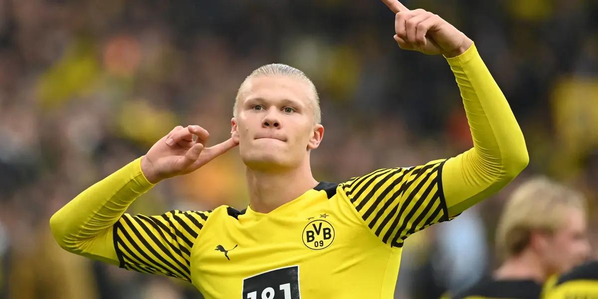 El delantero noruego está interesado en la oferta de los Merengues, pero bajo sus propios términos. La decisión no cae bien en la casa blanca y el fichaje parece alejarse cada vez mas.