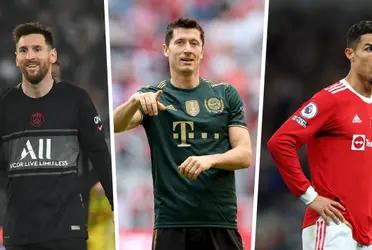 El delantero polaco del Bayern Münich comentó que mientras Cristiano tuvo que trabajar muy duro para convertirse en el futbolista que ha sido, al astro argentino parecen sobrarle condiciones naturales para haber desarrollado la carrera que ostenta.