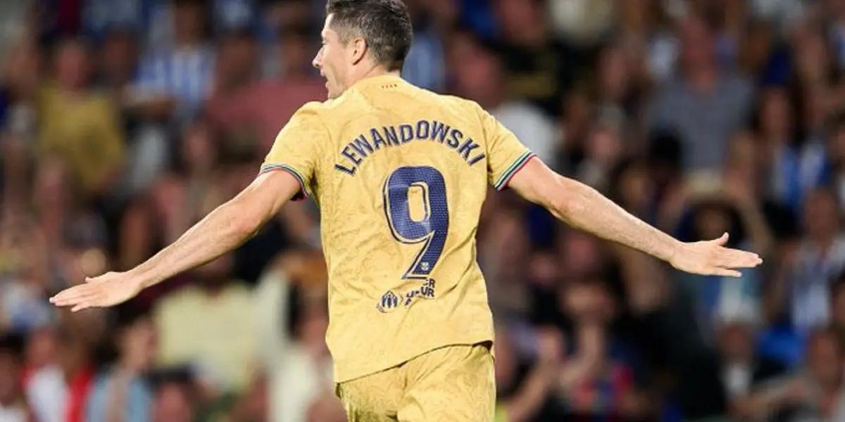 El delantero polaco marcó un doblete en la victoria del cuadro culé y llegó a una marca impresionante en el club.