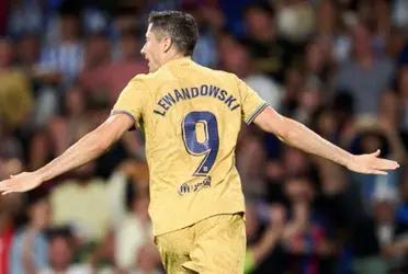 El delantero polaco marcó un doblete en la victoria del cuadro culé y llegó a una marca impresionante en el club.