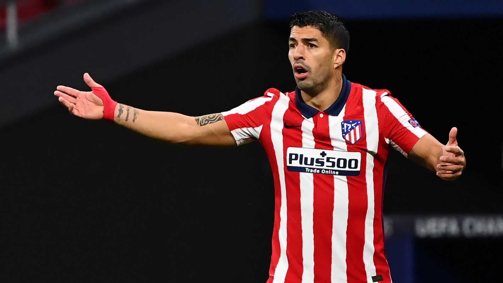 El delantero uruguayo se mostró muy molesto con el accionar del club.