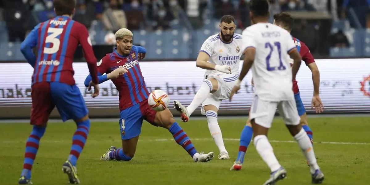 El derbi español de LaLiga encuentra a un líder incuestionable, como es el equipo de Carlo Ancelotti recibiendo a un Barcelona totalmente en alza, que buscará dar el golpe anímico necesario para encarar la recta final del torneo.