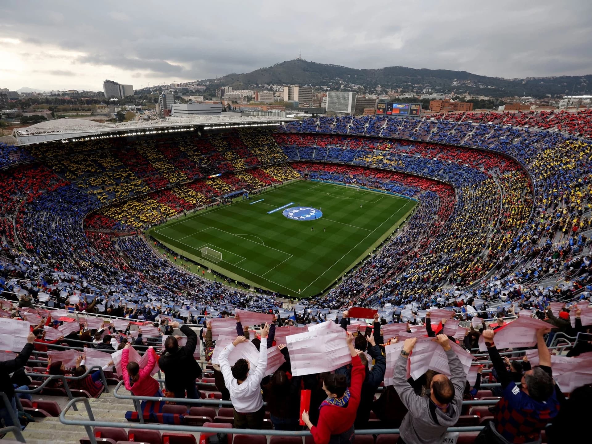 El derbi español logró la marca de audiencia en campo más grande de la historia de este deporte. El Barcelona y el Real Madrid congregaron 91.553 almas en el Camp Nou y escribieron la historia de una disciplina de vertiginoso crecimiento.