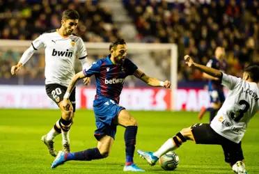 El derbi valenciano está a la vuelta de la esquina y la expectativa por ver a ambos equipos en este choque liguero ha generado un revuelo inmenso en el mundo del fútbol español.