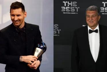 El directivo culé estuvo de cerca siguiendo la premiación del argentino.