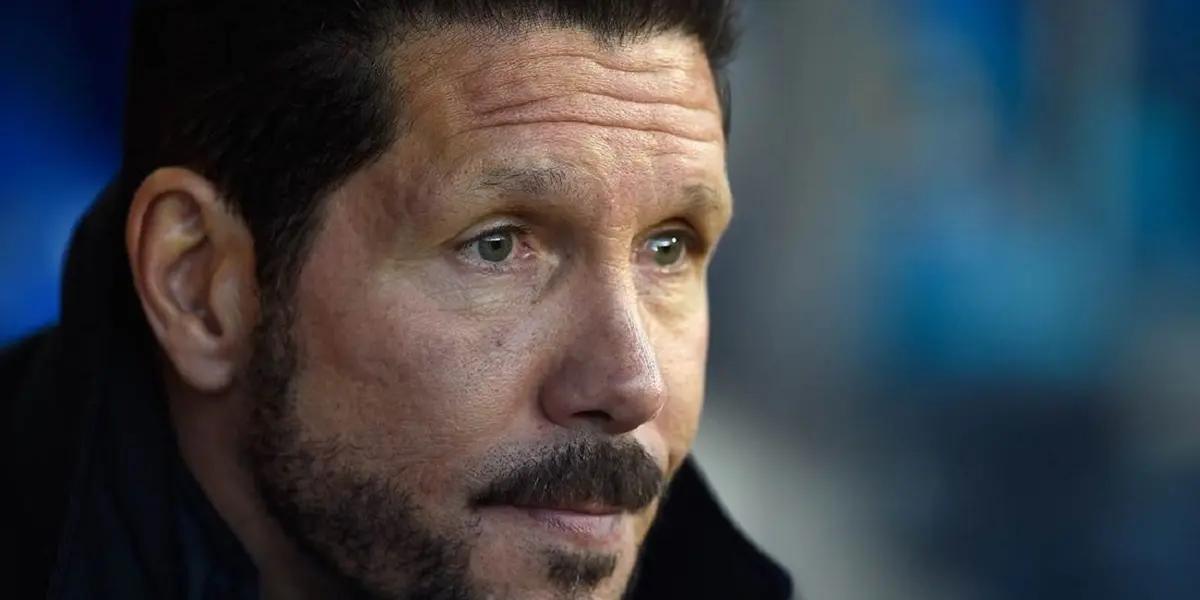 El DT argentino no estaría atravesando un buen momento en el conjunto rojiblanco.