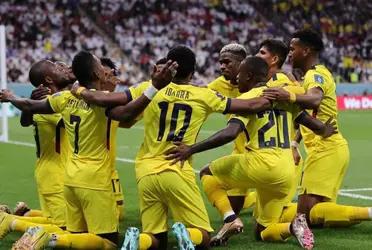 El ecuatoriano atraviesa un buen momento futbolístico y el equipo culé lo quiso contratar.