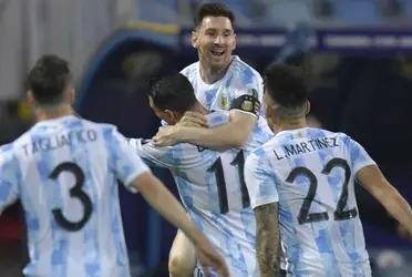 El entrenador argentino está preocupado por sus problemas en defensa, por eso ya armó una lista con posibles refuerzos para mejorar la situación actual del club. Uno de ellos y quizas el más probable de todos es el fichaje de Nicolas Tagliafico, lateral argentino recientemente campeón con la Selección Argentina.