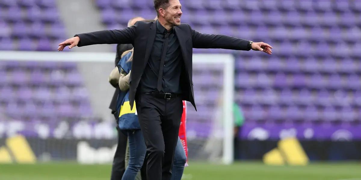 El entrenador de Atlético Madrid, Diego Simeone, comandrá los destinos del equipo rojiblanco hasta Junio de 2024 y con una importante mejora salarial.