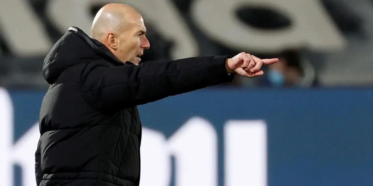 El entrenador comienza a planificar la próxima temporada y ya sabe a que futbolistas no tendrá en cuenta.