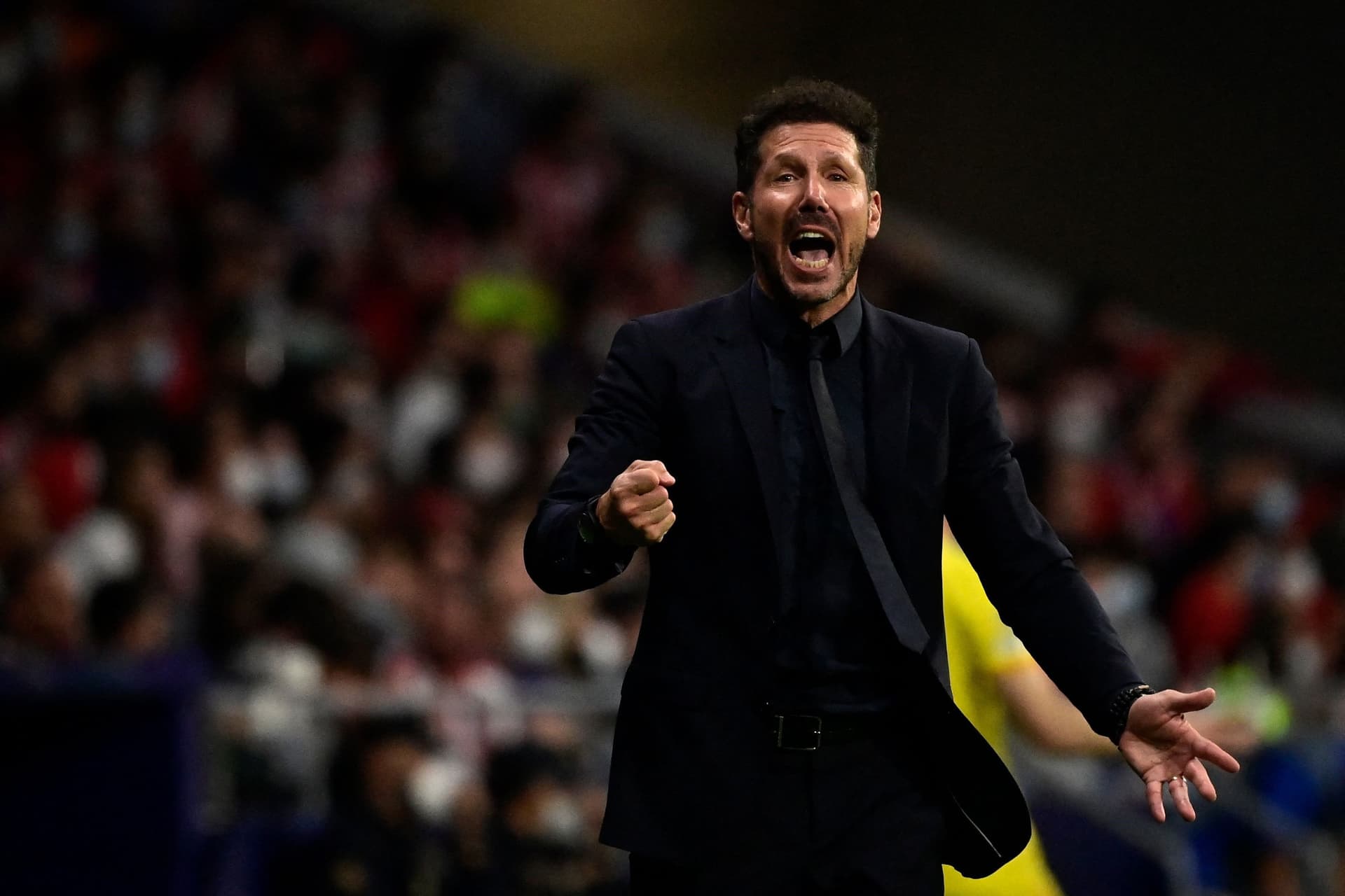 El entrenador del Atlético Madrid está muy a gusto en el banquillo del Colchonero, pero tiene un gusto particular por tres instituciones dónde podría continuar su carrera.