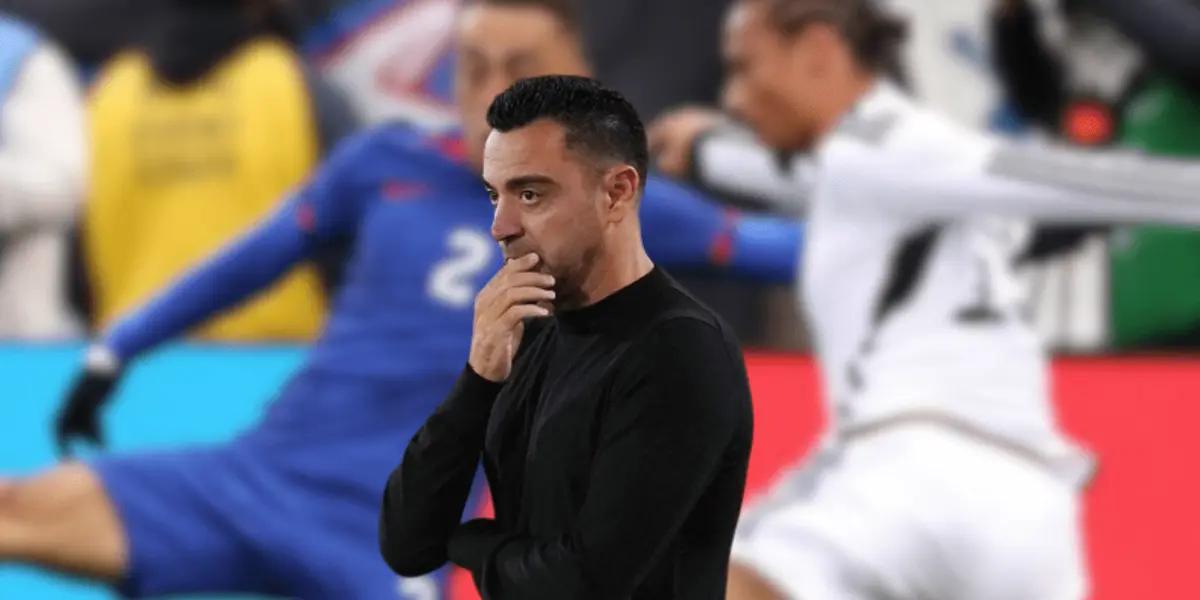 El entrenador del FC Barcelona revisa con atención a sus convocados en esta Fecha FIFA