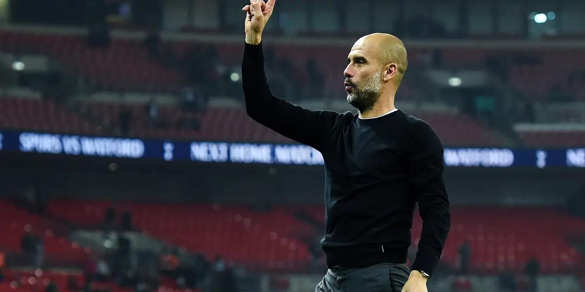 El entrenador español sigue beneficiando a su ex club a pesar de estar muy lejos de él.