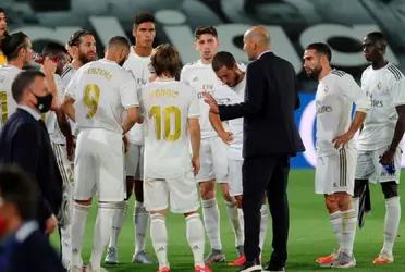 El entrenador francés no pasa por un buen momento y su futuro pende de un hilo.