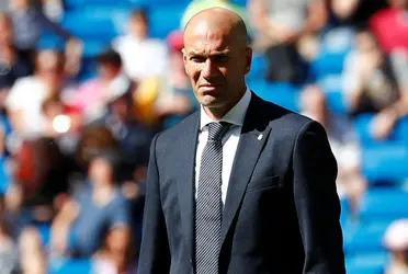 El entrenador francés no tiene asegurada su continuidad en el club y ya tendría varias propuestas sobre la mesa.