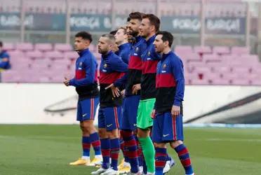 El entrenador holandés no estaría nada conforme con el rendimiento del futbolista y por esa razón querría que se vaya.