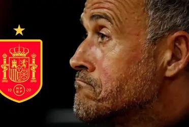 El entrenador de La Roja todavía no renovó contrato y la Federación ya maneja alternativas.