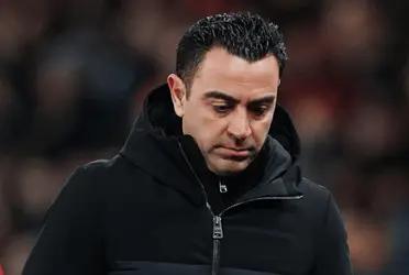 El entrenador se debate sobre qué hacer en el frente de ataque ante la baja del goleador