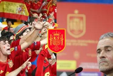 El entrenador sigue más polémico que nunca y los afectados serían los aficionados.