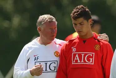 El entrenador durante su primer ciclo en los Red Devils fue una pieza importante en la decisión del portugués de regresar a Inglaterra. Pero ahora el mismo fue quien salió a aclarar la situación y explicó como gracias a él se dio la llegada del luso.