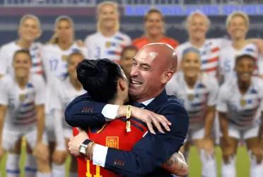 El episodio entre Rubiales y Jenni Hermoso que generó polémica está siendo tema en el fútbol femenino a nivel mundial.