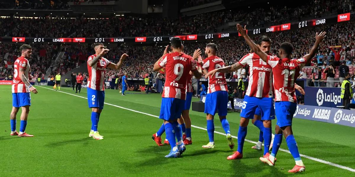 El equipo colchonero no tuvo piedad con los blaugranas en el Wanda Metropolitano y sumó tres importantes puntos en una nueva jornada de LaLiga Santander. El FC Barcelona y Ronald Koeman parecen haber tocado fondo, perjudicando más aun su situación.