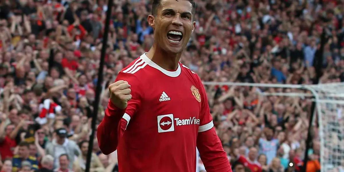 El equipo del portugués está que arde, su entrenador esta al borde de ser despedido y el equipo no encuentra el camino a la gloria. Ya pensando en lo que viene, el Manchester United tiene pensado reforzar su equipo con un personaje que actualmente milita en el PSG.