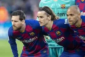 El equipo de Marcelo Bielsa sigue buscando reforzar su plantel.