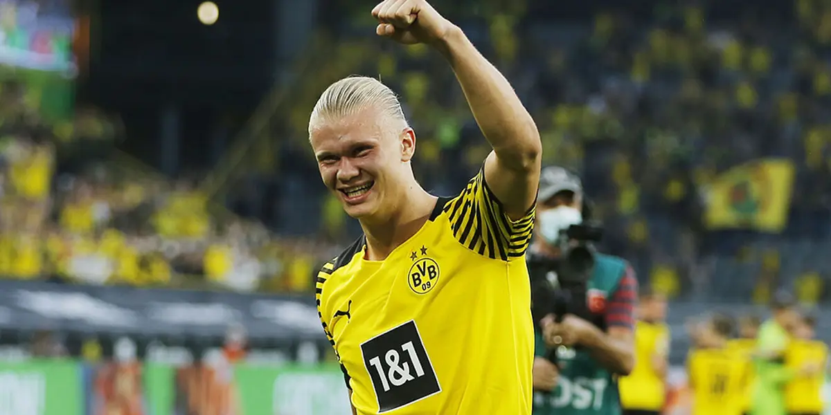 El equipo merengue y el Borussia Dortmund le propondrían a Haaland y su representante esperar a 2023 para llegar al Santiago Bernabéu. 