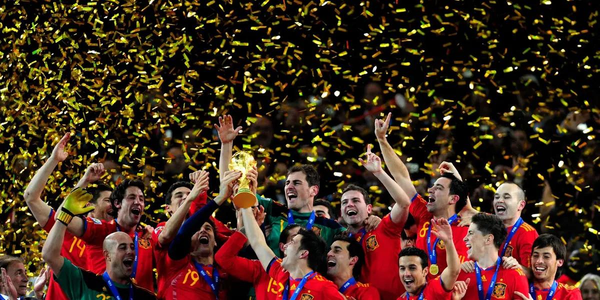 El equipo que dirige Luis Enrique atraviesa por una profunda renovación.