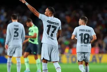 El equipo de Xavi tuvo una buena actuación en zona ofensiva, pero fue muy endeble en defensa y el City se lo empató en la última