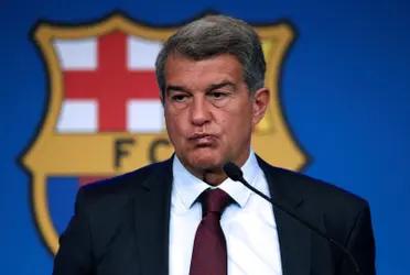 El escándalo tras la salida de Ronald Koeman del FC Barcelona todavía continua, el ex entrenador del equipo ya se desvinculó pero ahora comenzó un conflicto con Joan Laporta que puede llegar a los tribunales, lo cierto es que el presidente lanzó unos dichos en contra del holandés que levantó polémica.