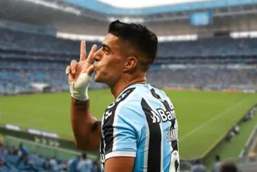 El ex Barça ha vuelto a convertir y después se inventa una acción para amonestar al rival. Atentos a las reacciones