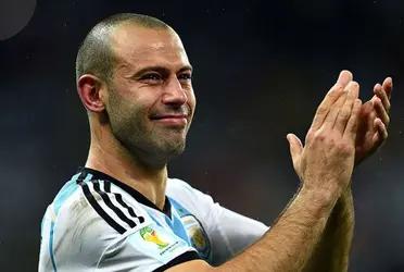 El ex jugador del Barcelona anunció su retiro el día de ayer.