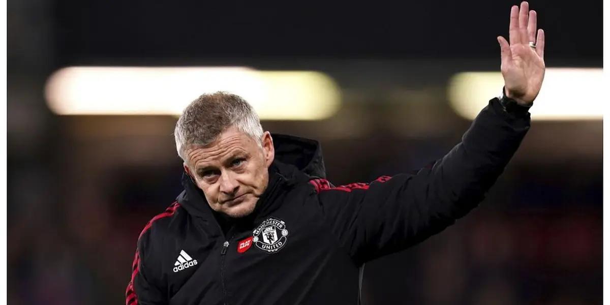 El exfutbolista noriuego del Manchester United fue cesanteado de sus labores como entrenador en el equipo rojo. Crónica de un fracaso absoluto que duró mucho tiempo de más.