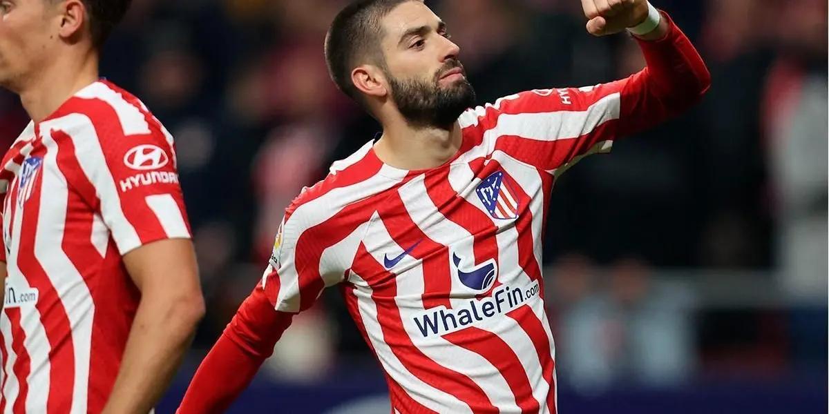 El extremo belga se despachó con un golazo al Manchester City.