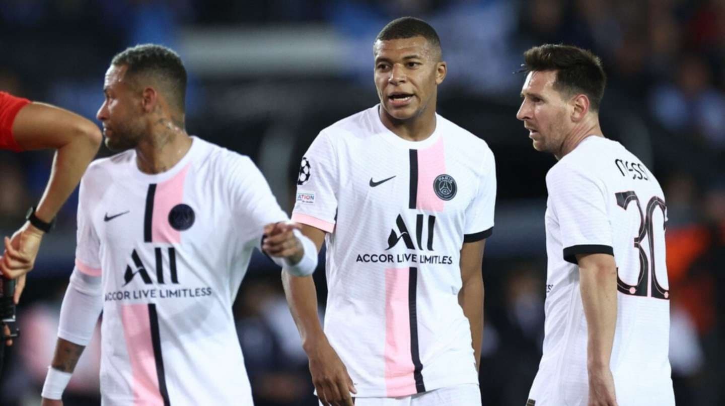 El famoso tidente fue titular en el equipo francés que dirige Mauricio Pochettino, en la primera fecha del prestigioso torneo europeo. En un partido igualado, el PSG y el Brujas no se sacaron diferencias y ambos se fueron con un punto.