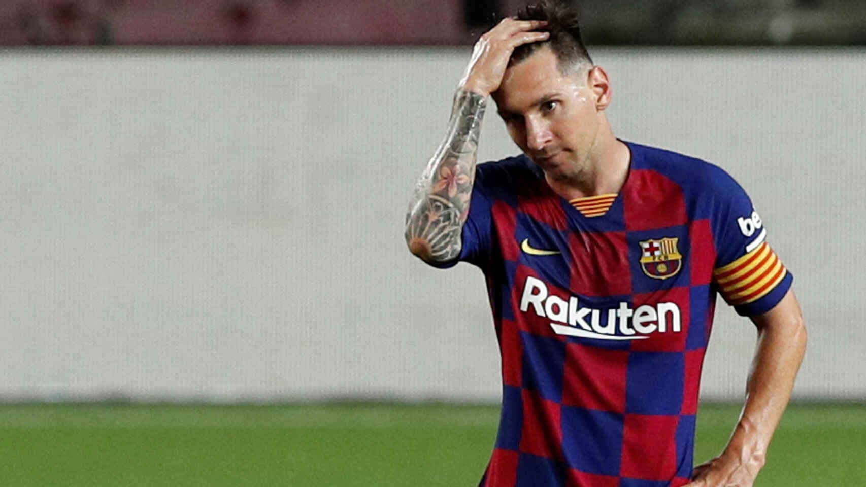 El FC Barcelona está lejos de cuadrar las cuentas de la institución para poder refichar a la estrella argentina. Mientras Messi disfruta de sus vacaciones, la institución blaugrana trabaja contrarreloj para poder asegurarse la continuidad de su jugador franquicia.