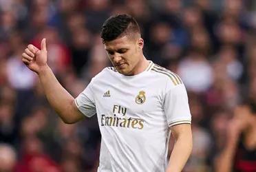 El fin del atacante con la casa blanca parece estar muy cerca y tras varias idas y vueltas, el jugador está muy cerca de dejar el equipo. A pesar de todo, el Madrid no va a regalarlo ni mucho menos y ya tiene en mente cuánto le pedirá al equipo que quiera sus servicios.