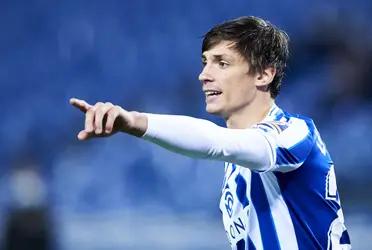 El fin de semana pasado el delantero había declaro que aún tenía mucho por mejorar, especialmente en su definición frente a portería. Dicho y hecho, logró avanzar ante las adversidades y ayudo a su equipo a empatar por Europa League.