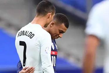 El francés, estrella del PSG, ha demostrado en varias ocasiones su idolatría por el portugués, crack del Manchester United. En esta nota se mostrarán las veces en las que Kylian demostró su fanatismo por el luso.