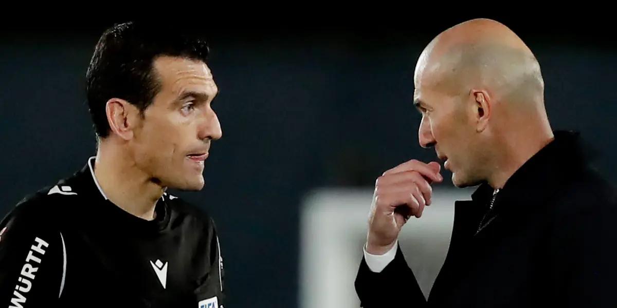 El francés no pudo contener la bronca tras el partido con Sevilla.