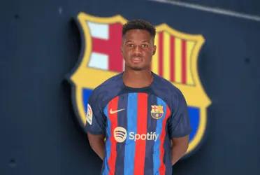 El futbolista blaugrana ha considerado la intención de su agente.