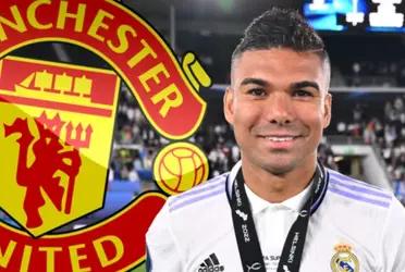 El futbolista brasileño que juega en el United opinó sobre su salida.