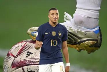 El futbolista francés recibió un presente del astro argentino, pero cometió un error del que hoy se arrepiente