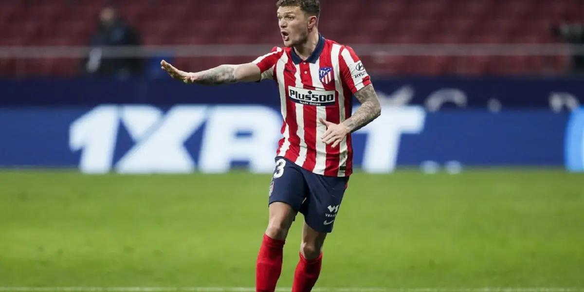 El futbolista inglés ya se encuentra en su país para realizar el reconocimiento médico para fichar por el Newcastle que le pagará 15 millones de euros al Atlético Madrid.