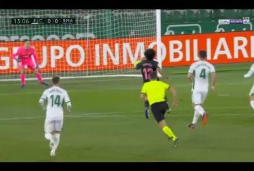 El futbolista tuvo una chance de cambiar su suerte pero no pudo concretarla.